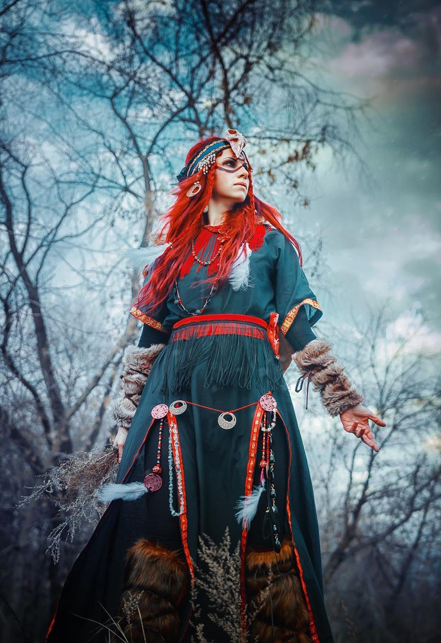 Girls in Slavic costumes underwear in Kayseri