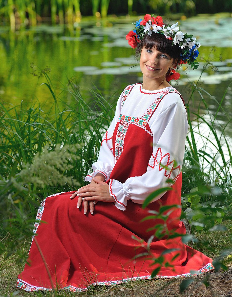 Beautiful girl Girls in Slavic costumes in Kayseri